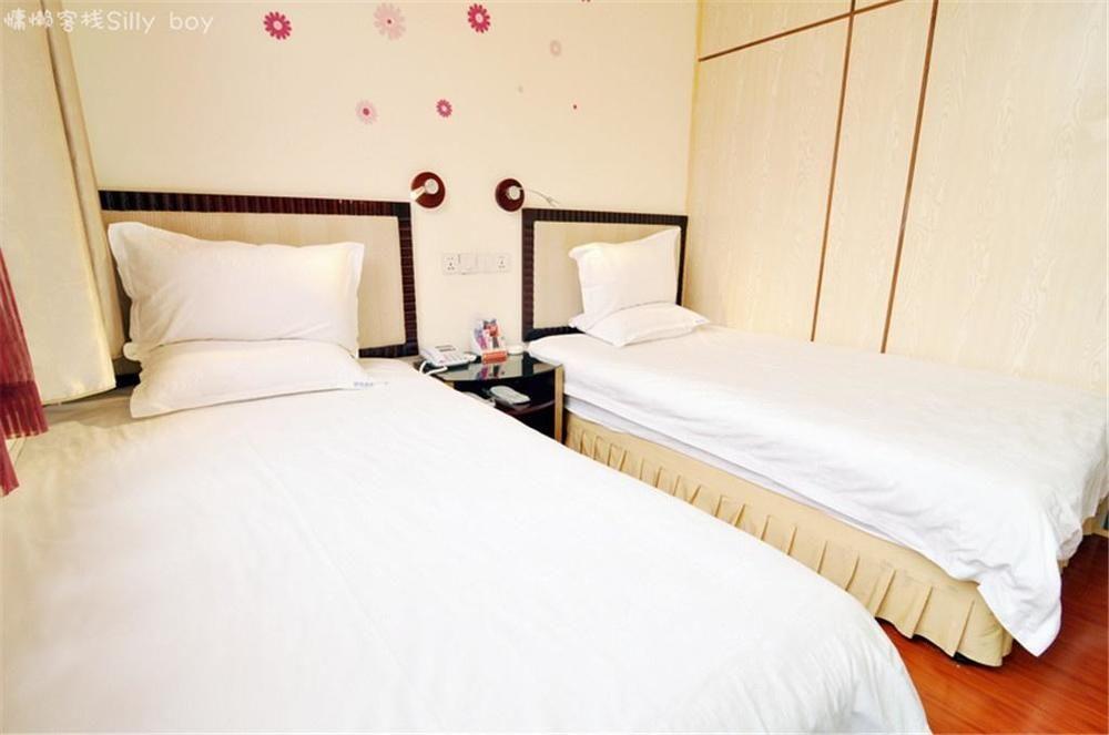 Renli Hotel Chengdu Extérieur photo