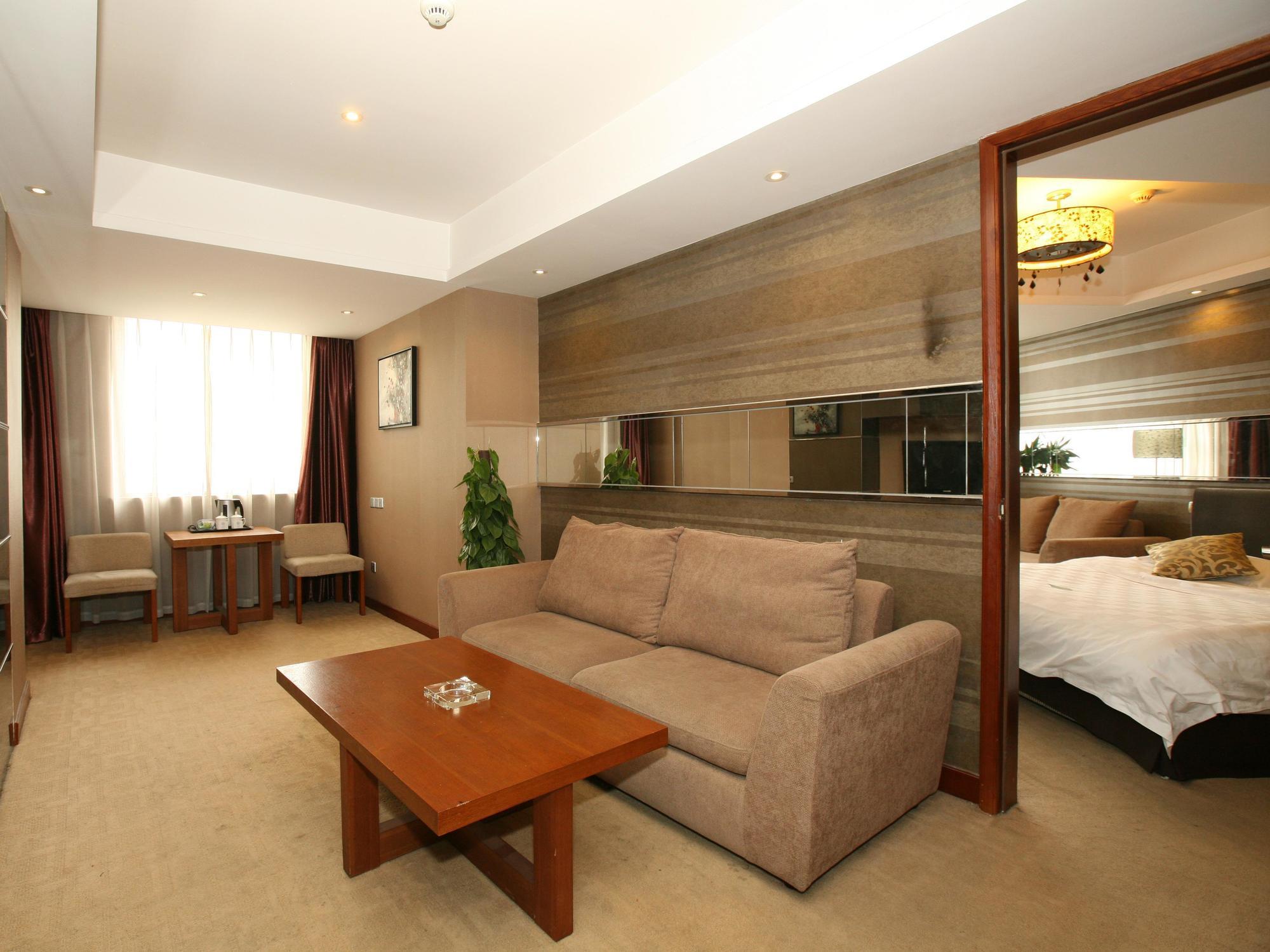 Renli Hotel Chengdu Extérieur photo
